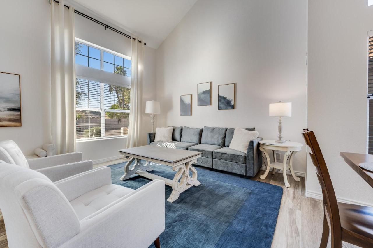 Living Under Par Villa Phoenix Exterior photo